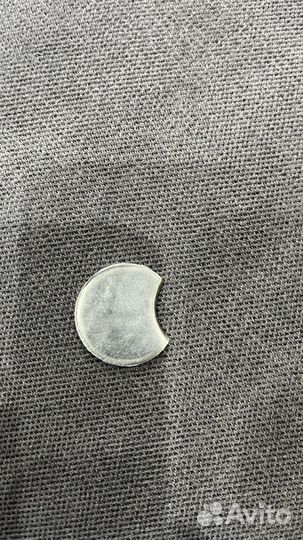 Монета 5 рублей есть ещё 1 рубль