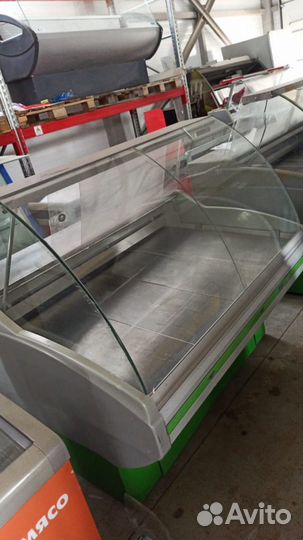 Холодильная витрина