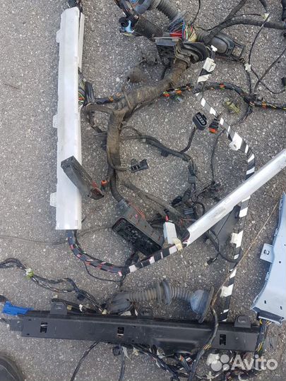 Жгут проводов салонный Opel Astra h gtc.13243910