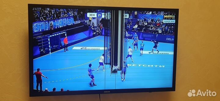 Телевизор SMART tv 32 бу