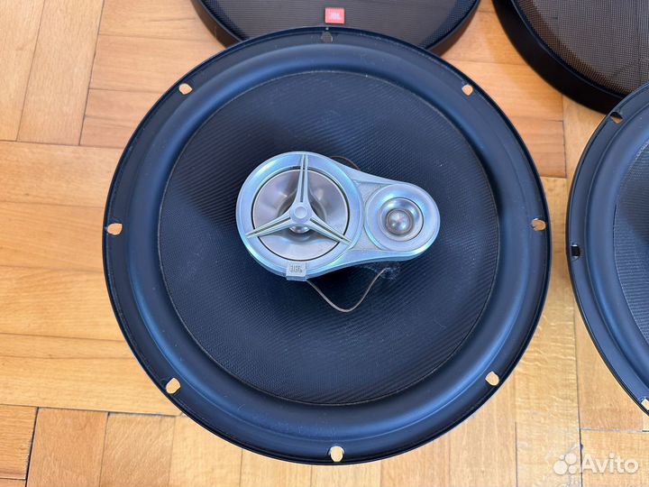 Колонки jbl 25 см
