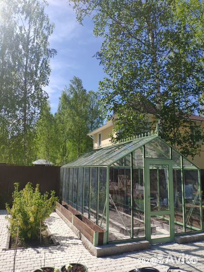 Теплица очень красивая