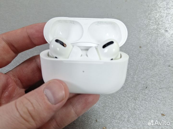 Наушники Airpods Pro