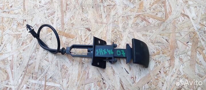 Рычаг стояночного тормоза cadillac srx 2005