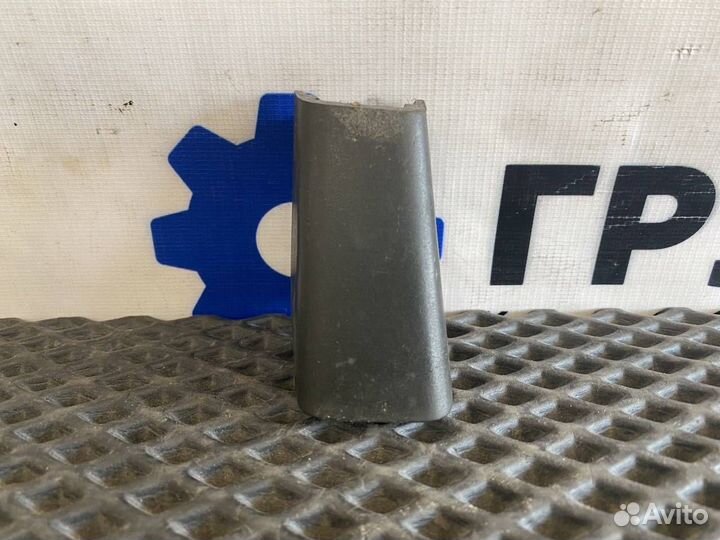 Крышка Volvo FH4 82217709