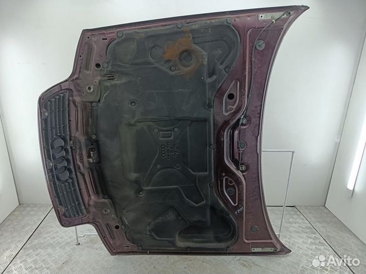 Капот Audi A6 C4 седан