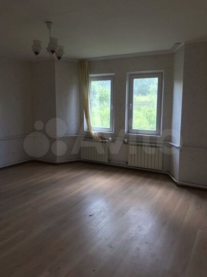 2-к. квартира, 70,8 м², 1/1 эт.