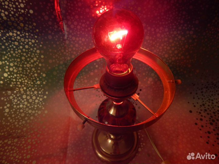 Новая Красная лампочка накаливания СССР