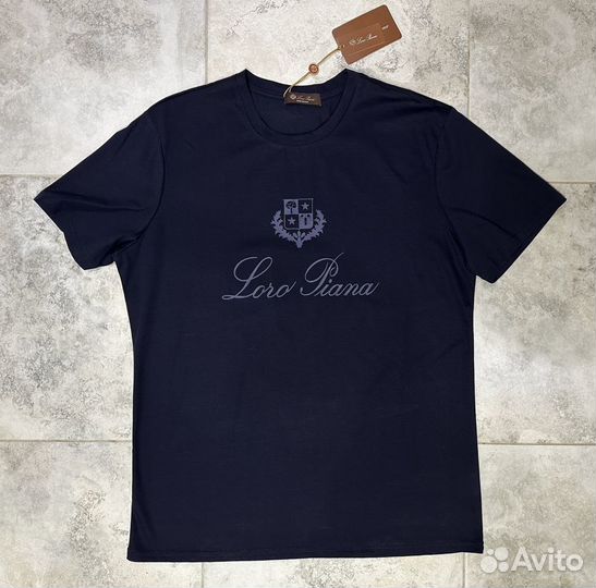 Футболкк loro piana