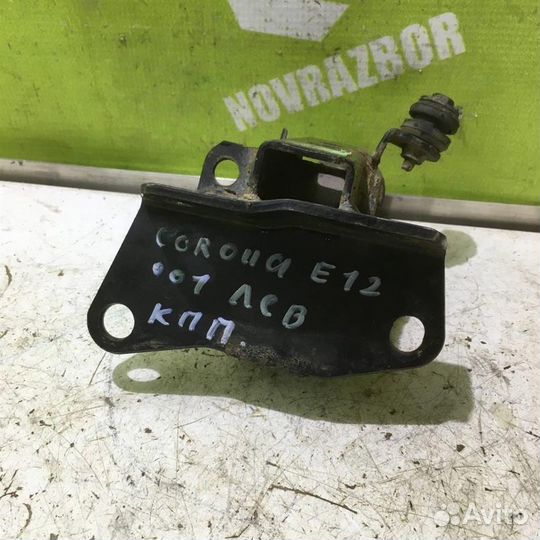 Опора кпп Тойота Королла Е120