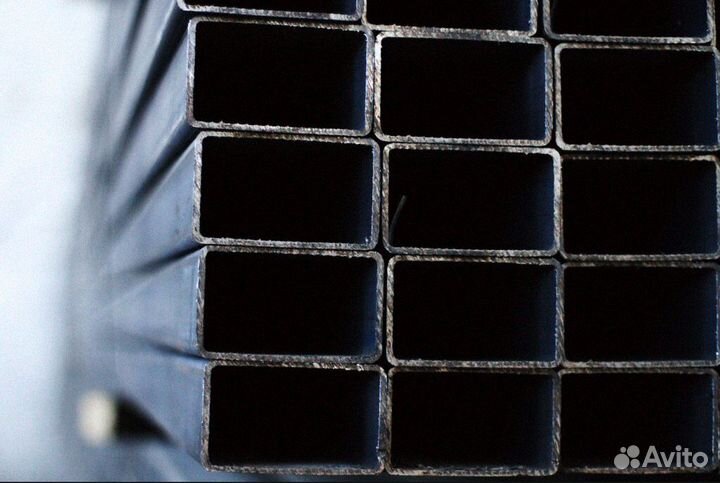 Профильная труба 40-25 мм