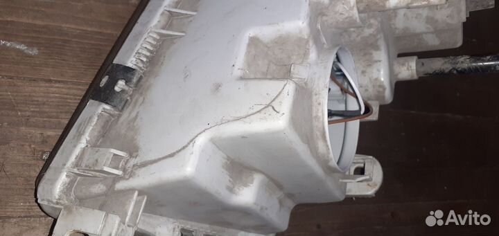 Обшивка левой стойки skoda octavia a5