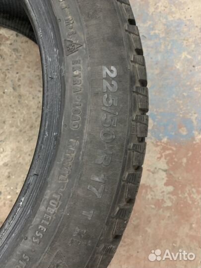 Gislaved Nord Frost 200 225/50 R17