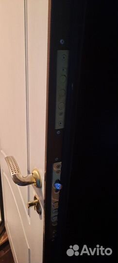 Дверь входная металлическая бу