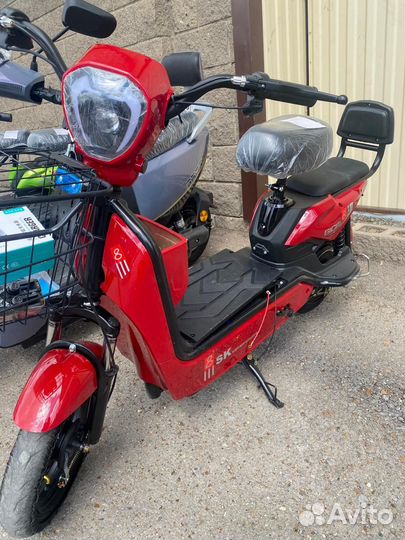 Электро скутер электровелосипед