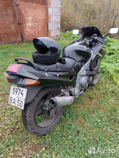 Kawasaki ZZR-400