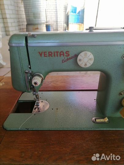 Швейная машина Veritas