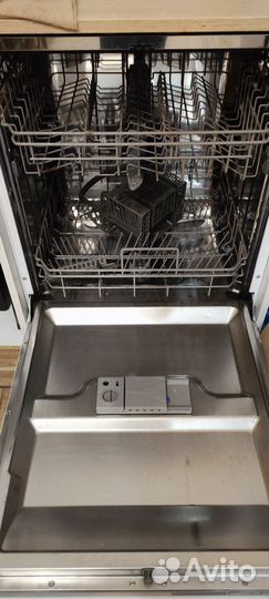 Итальянская посудомоечная машина Bompani