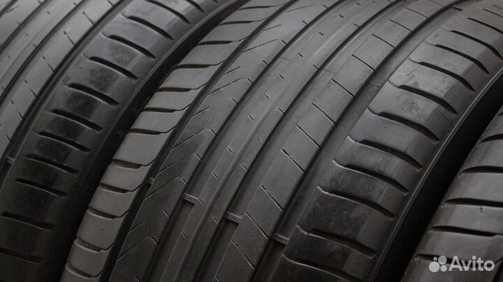 Pirelli Scorpion 255/45 R19 100V