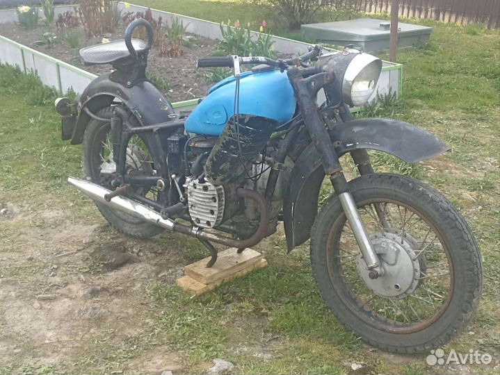 Мотоцикл к - 750