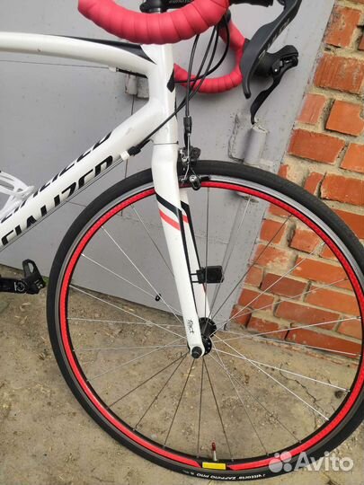 Шоссейный велосипед specialized allez