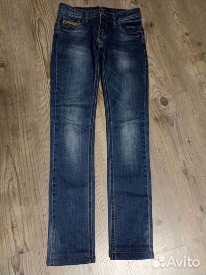 Джинсы