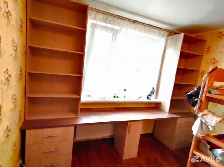 Рабочая зона с доставкой и сборкой