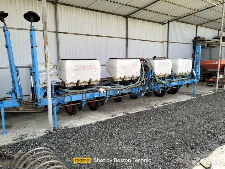 Сеялка Monosem NCTM 8R, 2011