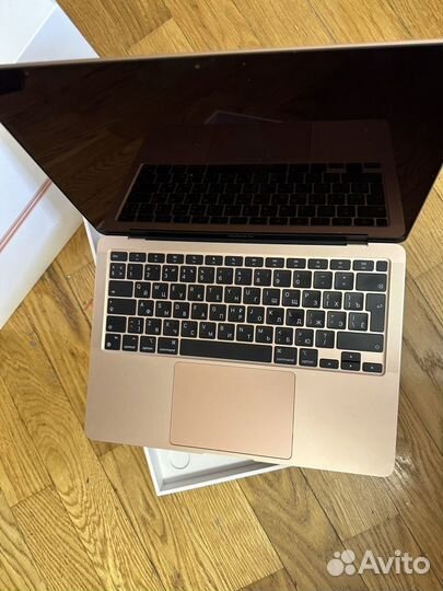 Apple macbook air 13 m1 2020 идеальный золото, рст