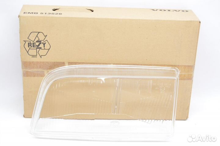 Стекло фары левое volvo, для 440/460 с 94г