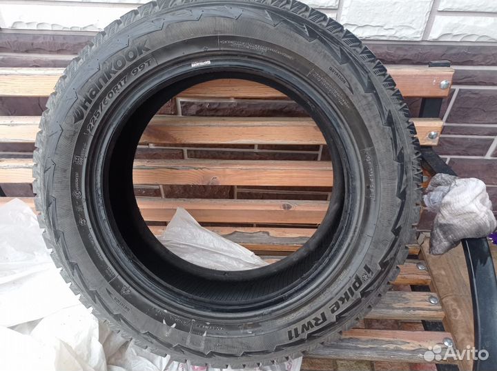 Hankook I'Pike RW11 225/60 R17 99T