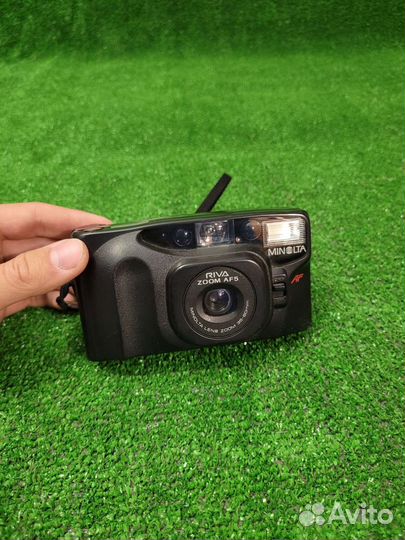Пленочный фотоаппарат Minolta Riva Zoom AF5