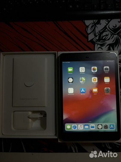 iPad mini 2 (Wi-Fi + Cellular)