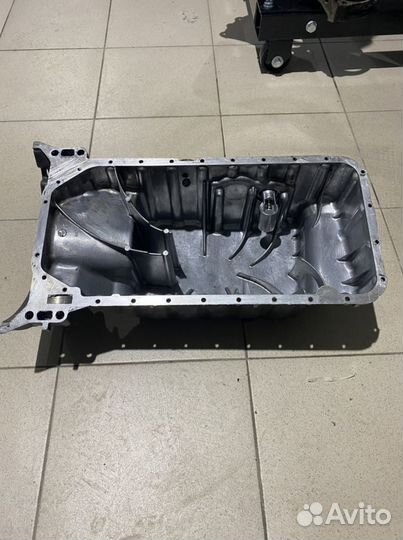 Поддон двигателя Mercedes vito w638 2.3 601
