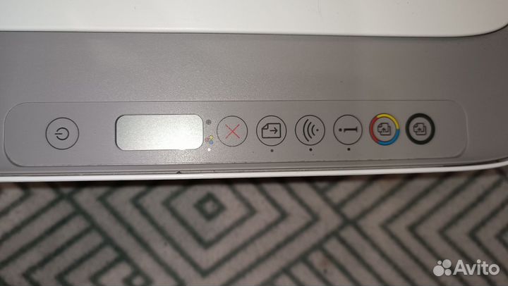 Струйный цветной принтер hp Deskjet 2720