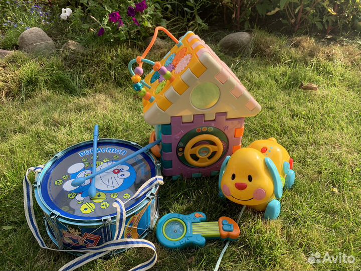 Музыкальные и развивающие игрушки