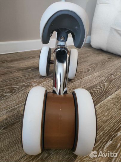 Беговел, скутер, велосипед для малыша от 1 года