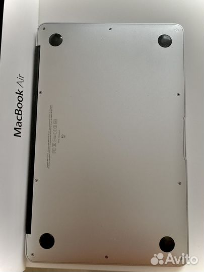 Apple MacBook Air 11 (A1370)