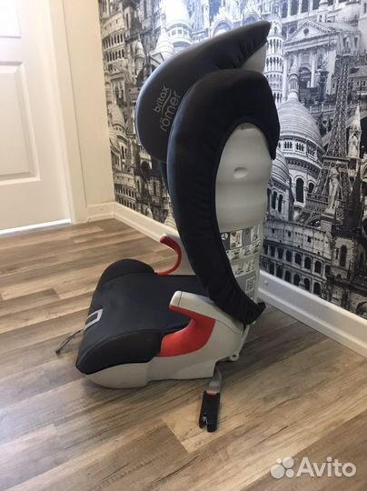Продаю автокресло Britax romer kidfix sl