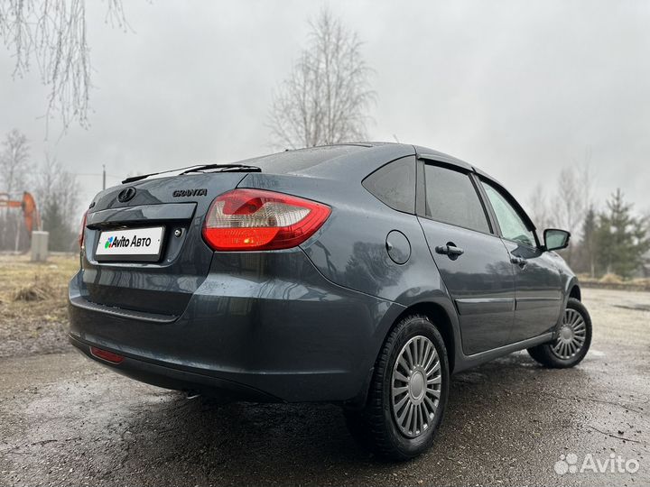 LADA Granta 1.6 МТ, 2015, 140 000 км