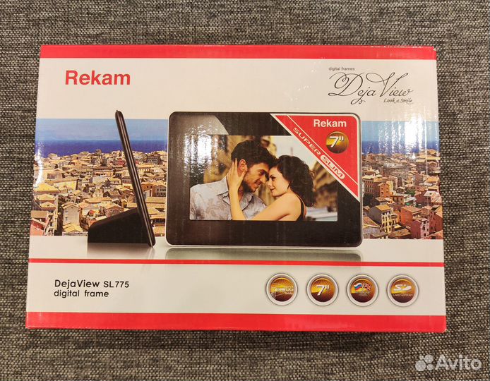Цифровая фоторамка Rekam DejaView SL775