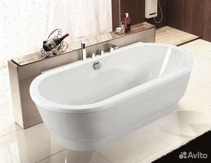 Отдельностоящая ванна акриловая