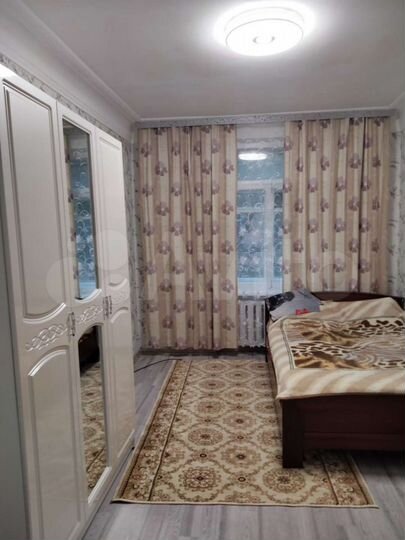 Комната 14 м² в 1-к., 3/4 эт.