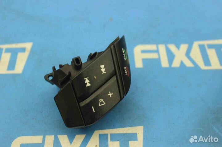 Кнопка руля Volvo XC90 (Вольво хс90) C 91 8691780