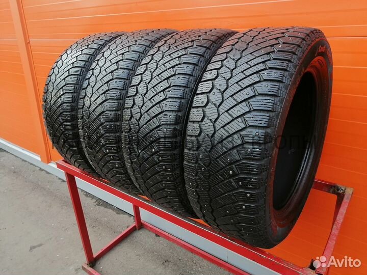 Continental ContiIceContact 4x4 235/55 R17 102T
