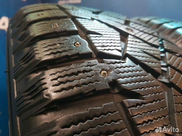 Nitto Therma Spike 225/60 R18