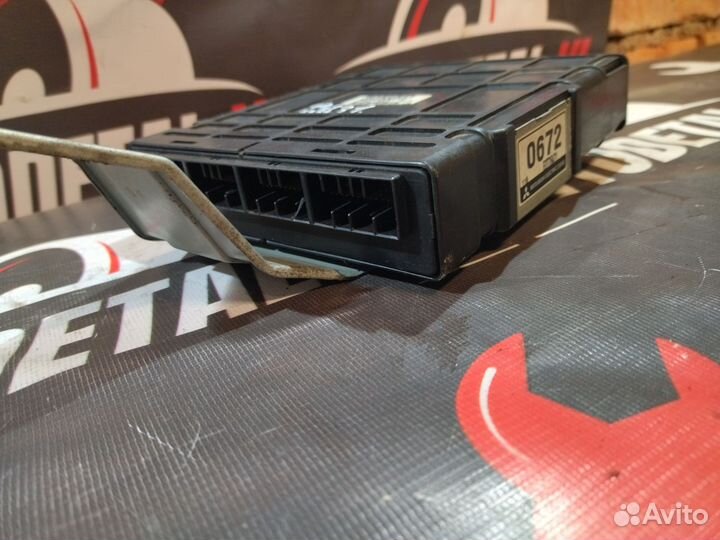 Блок управления двигателем Mitsubishi Galant 8