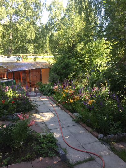 Коттедж 300 м² на участке 14,5 сот.