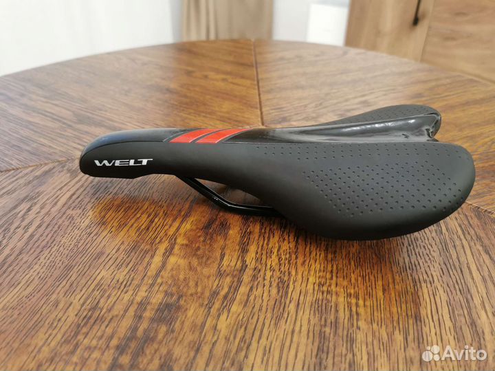 Велосипедное седло welt
