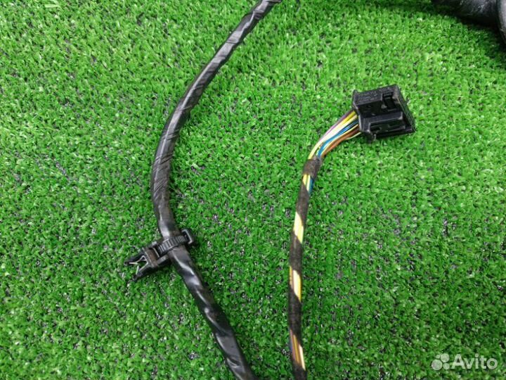 Проводка двери передняя правая Volkswagen Golf 7